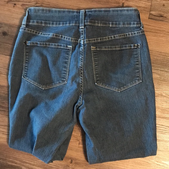 SOLD 🎄NWOT JEANS - Picture 9 of 9